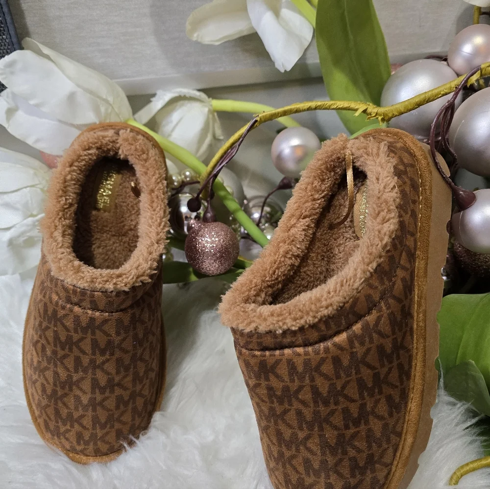 Michael Kors KIDS OSAKA Mules Brand new